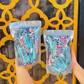 Kẹo mút vị sữa và dâu túi 300gram