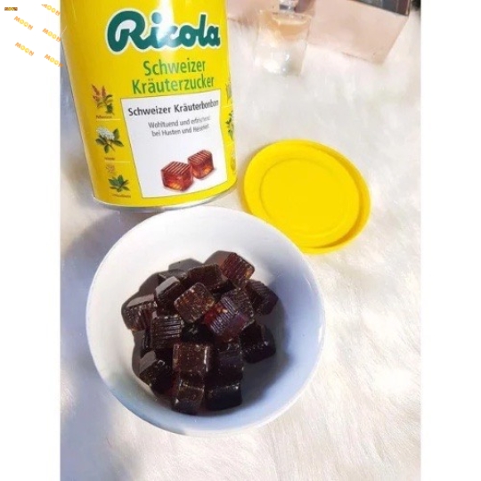 Kẹo ngậm thảo dược giảm ho, khàn giọng Ricola 250gram